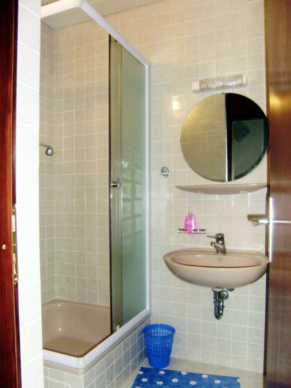 Vila Jadranka Apartments And Rooms Omišalj Værelse billede
